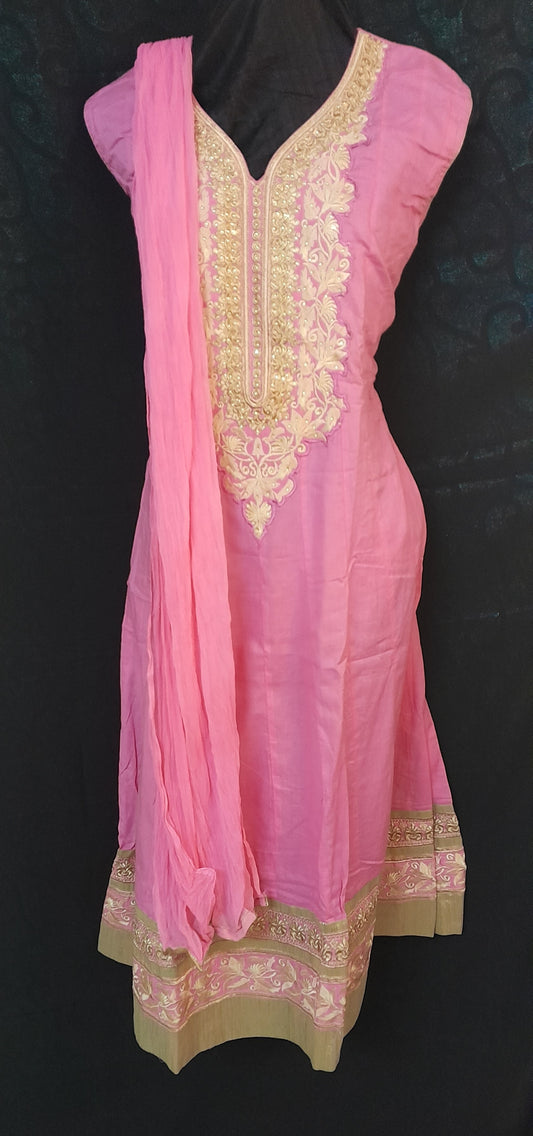 Dazzle Pink With Golden Work At The Neck , Self Colored 60 Grams Shall & Plain Self Bottom - Size (XXL)